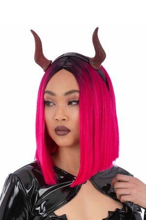 Диадема Дяволски рога, Куку МагЪзин