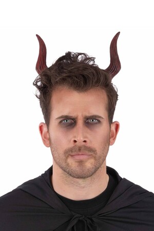 Диадема Дяволски рога, Куку МагЪзин