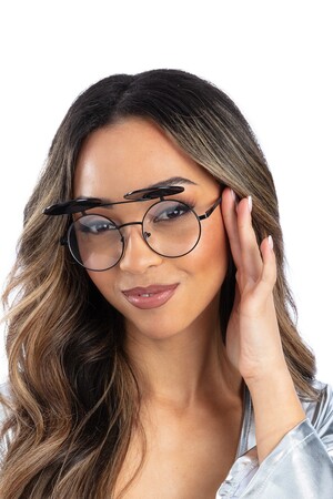 Очила Кръгли-сини, Куку МагЪзин