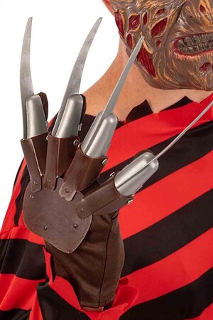 Ръкавица Freddy Krueger, Куку МагЪзин