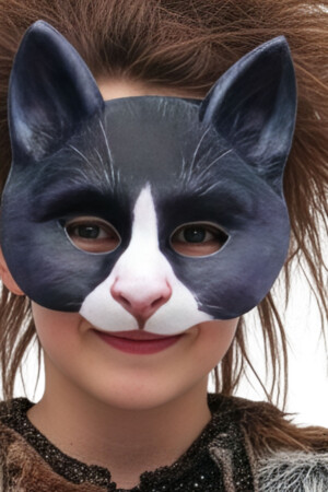 Маска Котка, Куку МагЪзин